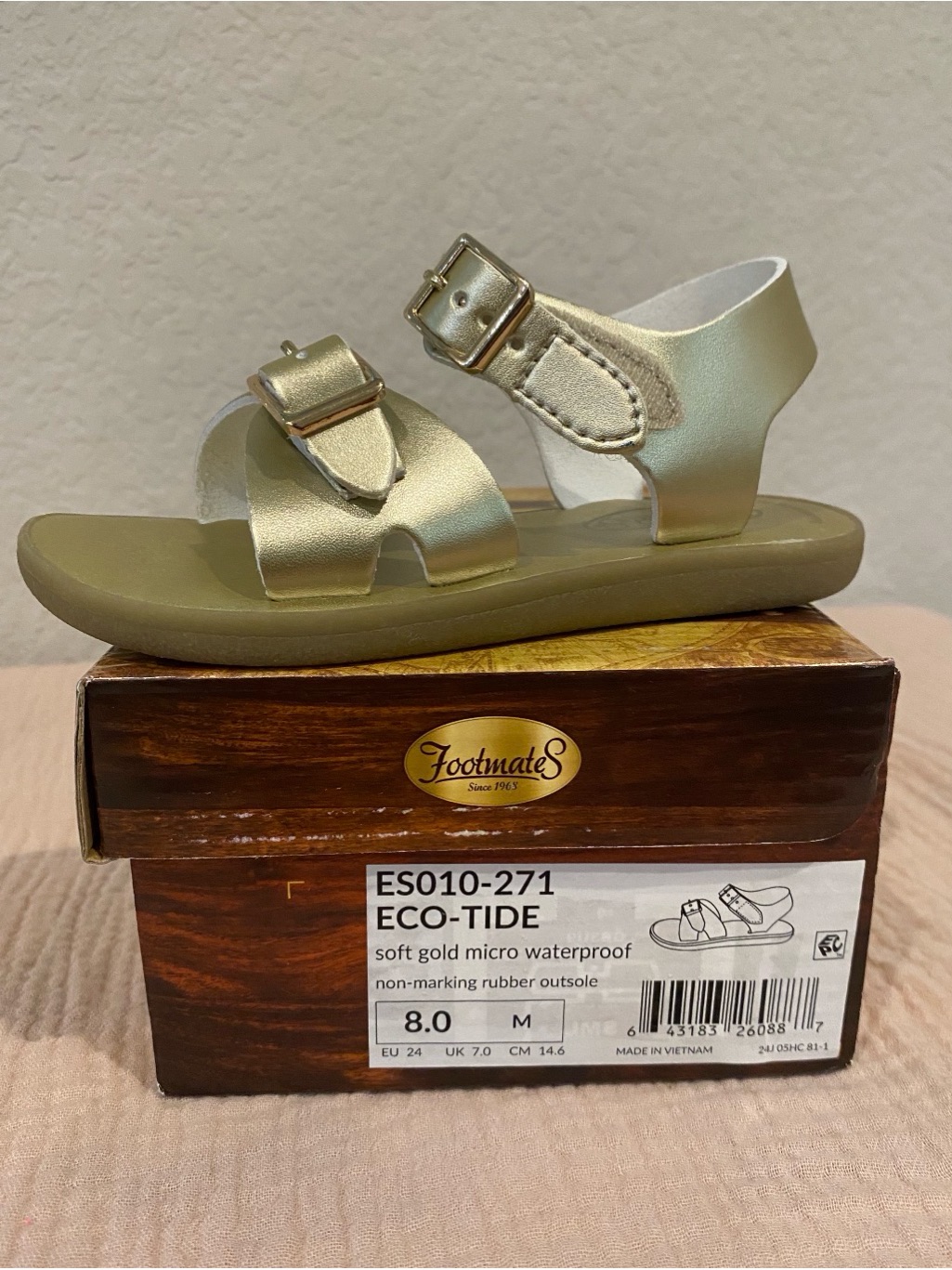 Footmates Girls Gold Buckle Sandals